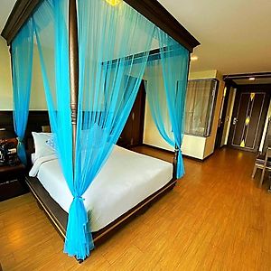Suite Luxe Lit King-Size